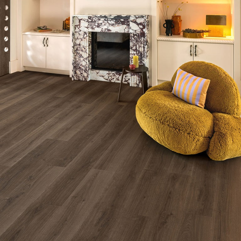Brushed Oak Brown Laminate Flooring 138 x 21.20cm-Unilin Distribution-Delforno