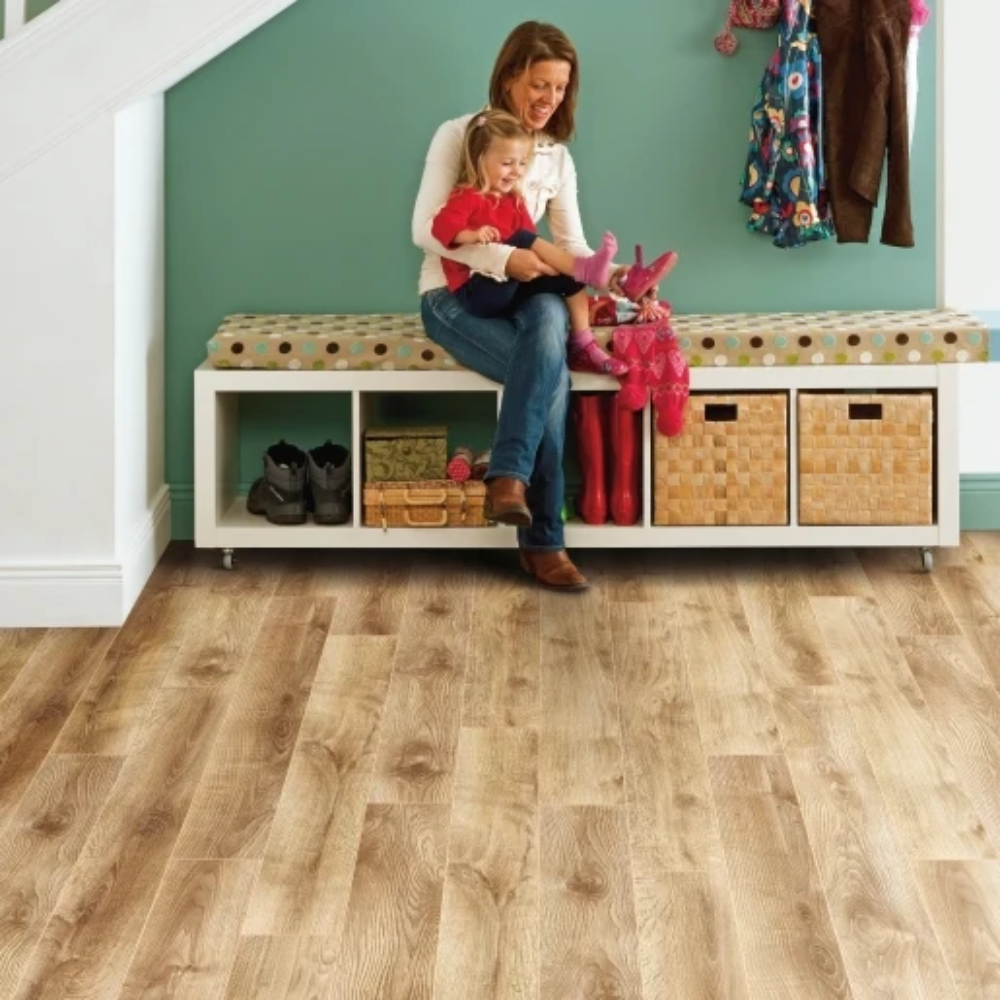 Barn Oak Aqua Protect Laminate Flooring 19.2 x 126.1cm