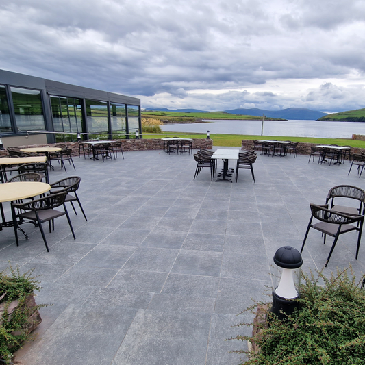 Style Meets Durability: Dingle Skellig’s Indoor and Outdoor Spaces-Delforno