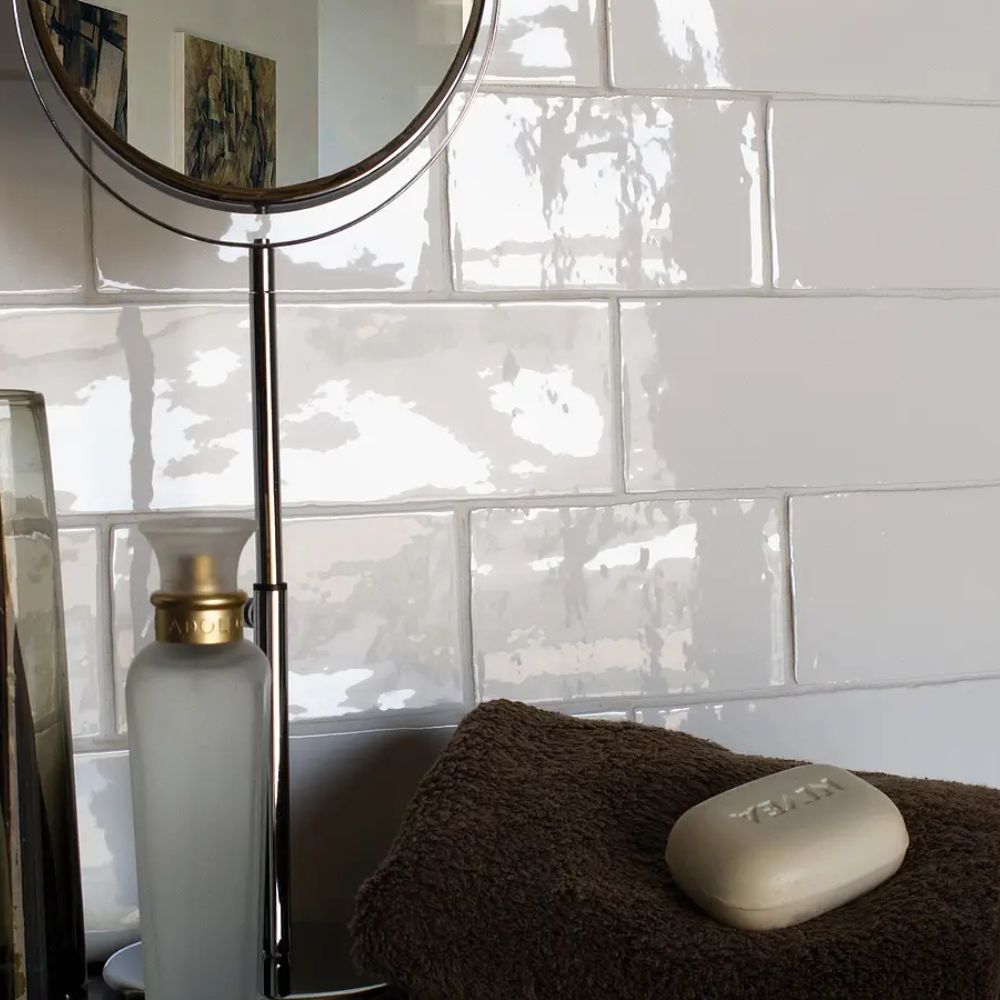 Masia Blanco Crackle 7.5cm x 15cm Wall Tile