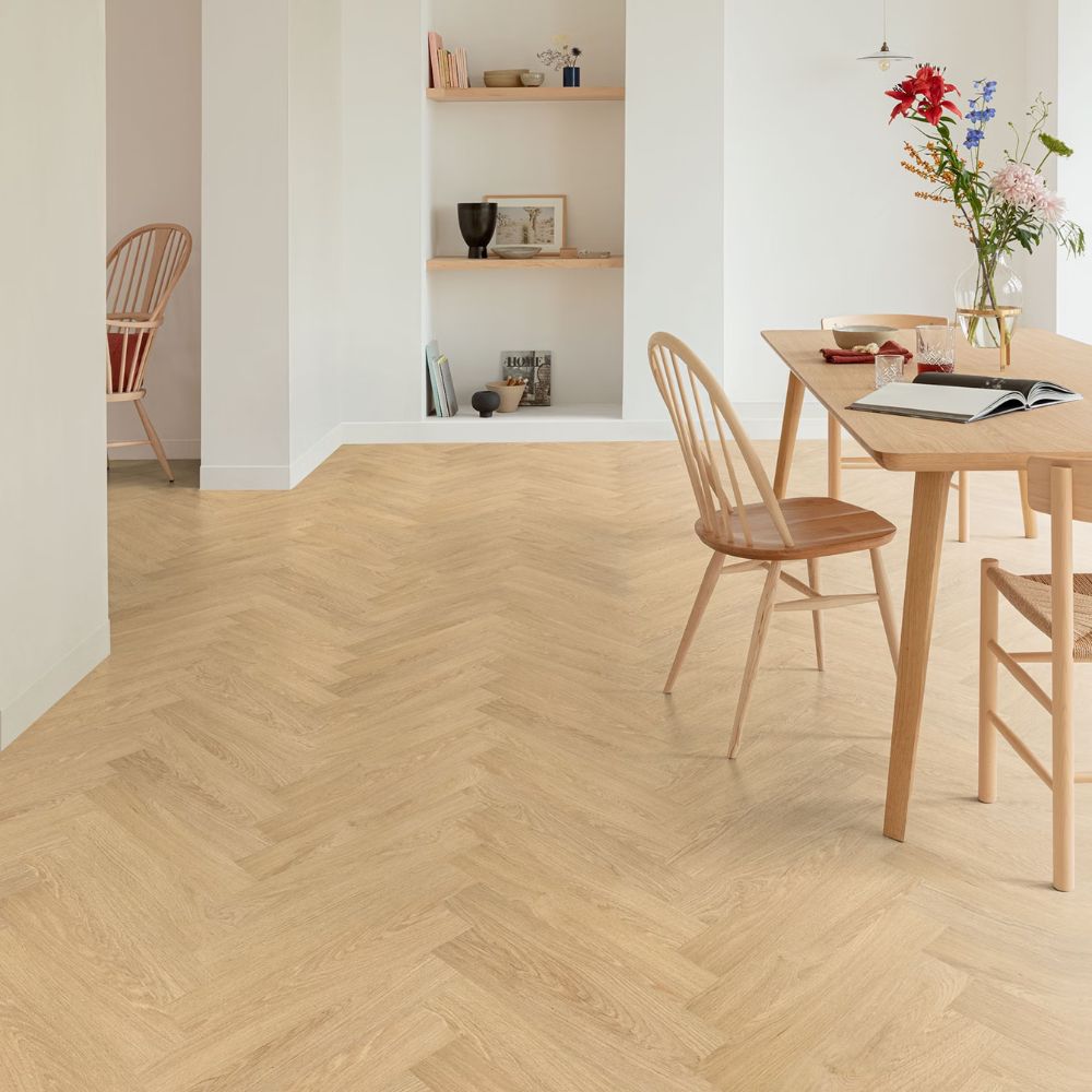 Uni Oak Herringbone Vinyl Click 12.5 x 75cm-Delforno