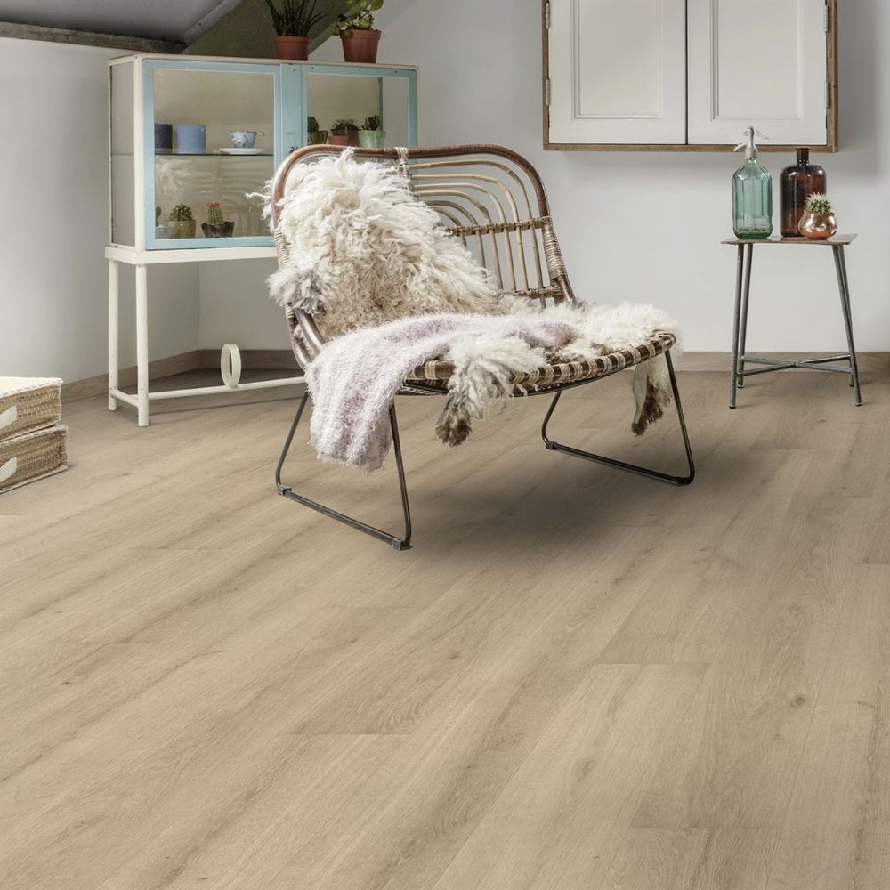 Cremant Vinyl Plank 17.8 x 121.9cm