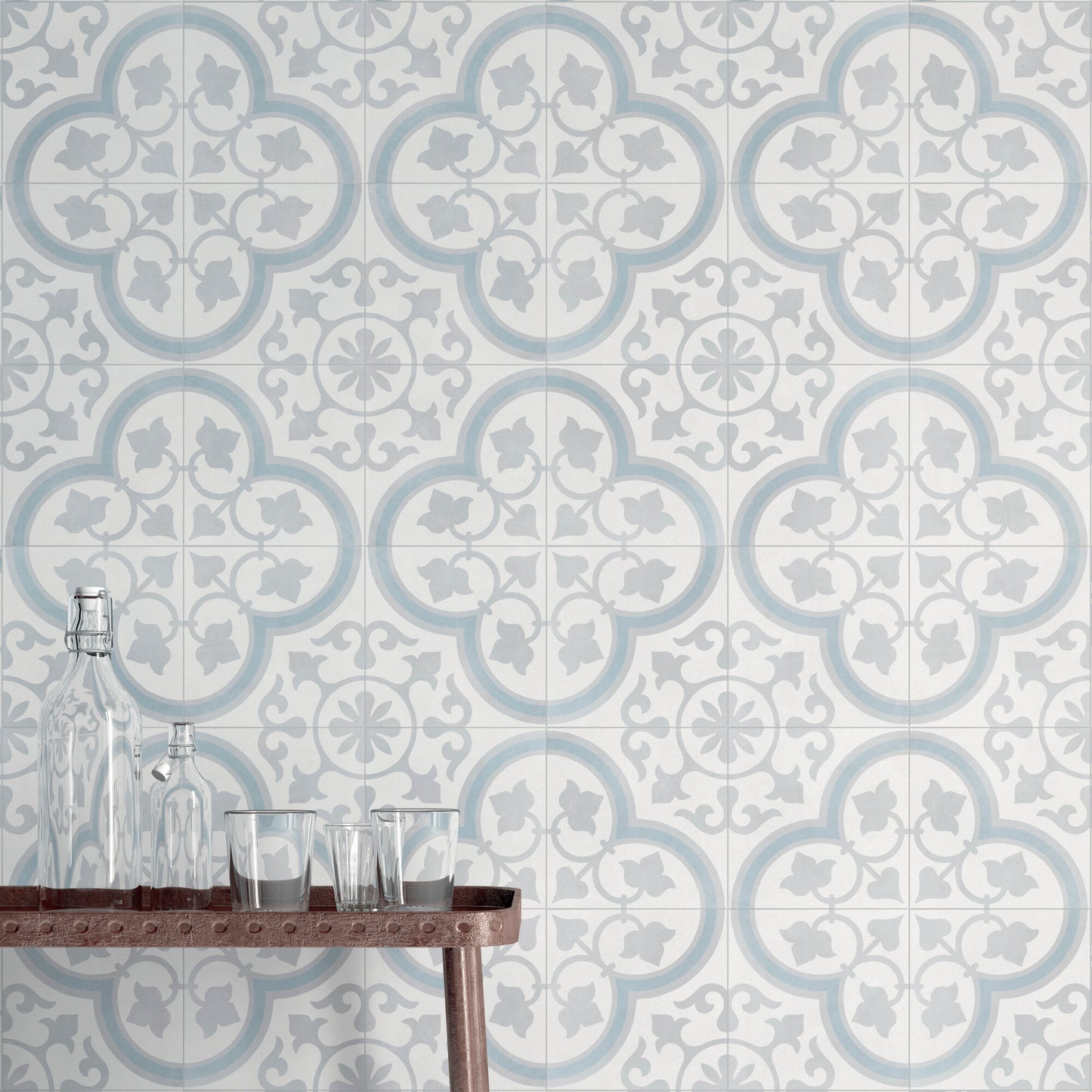 Havana Silver Ornate Porcelain Tile 22.3 x 22.3cm