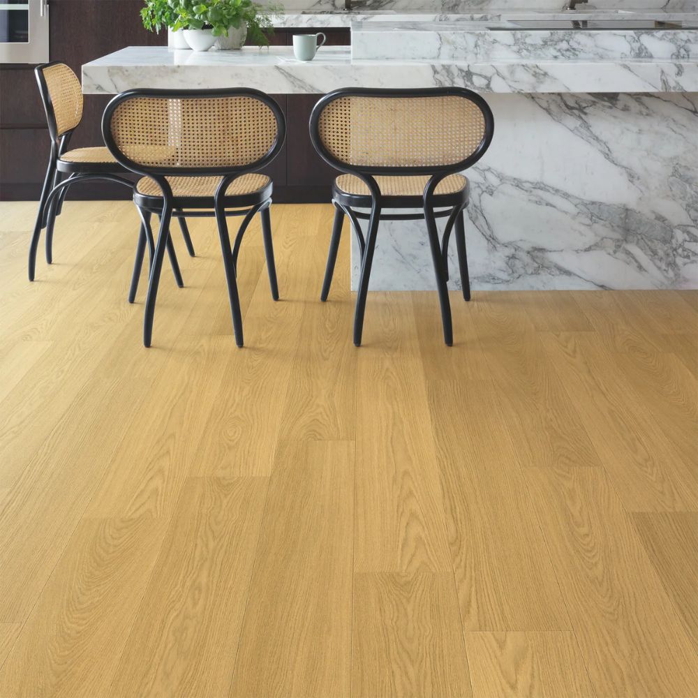Natural Varnished Oak Laminate Flooring 21.2cm x 138cm-Delforno