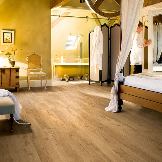 Classic Oak Natural Laminate Wooden Flooring 19 x 137.97cm-Unilin Distribution-Delforno