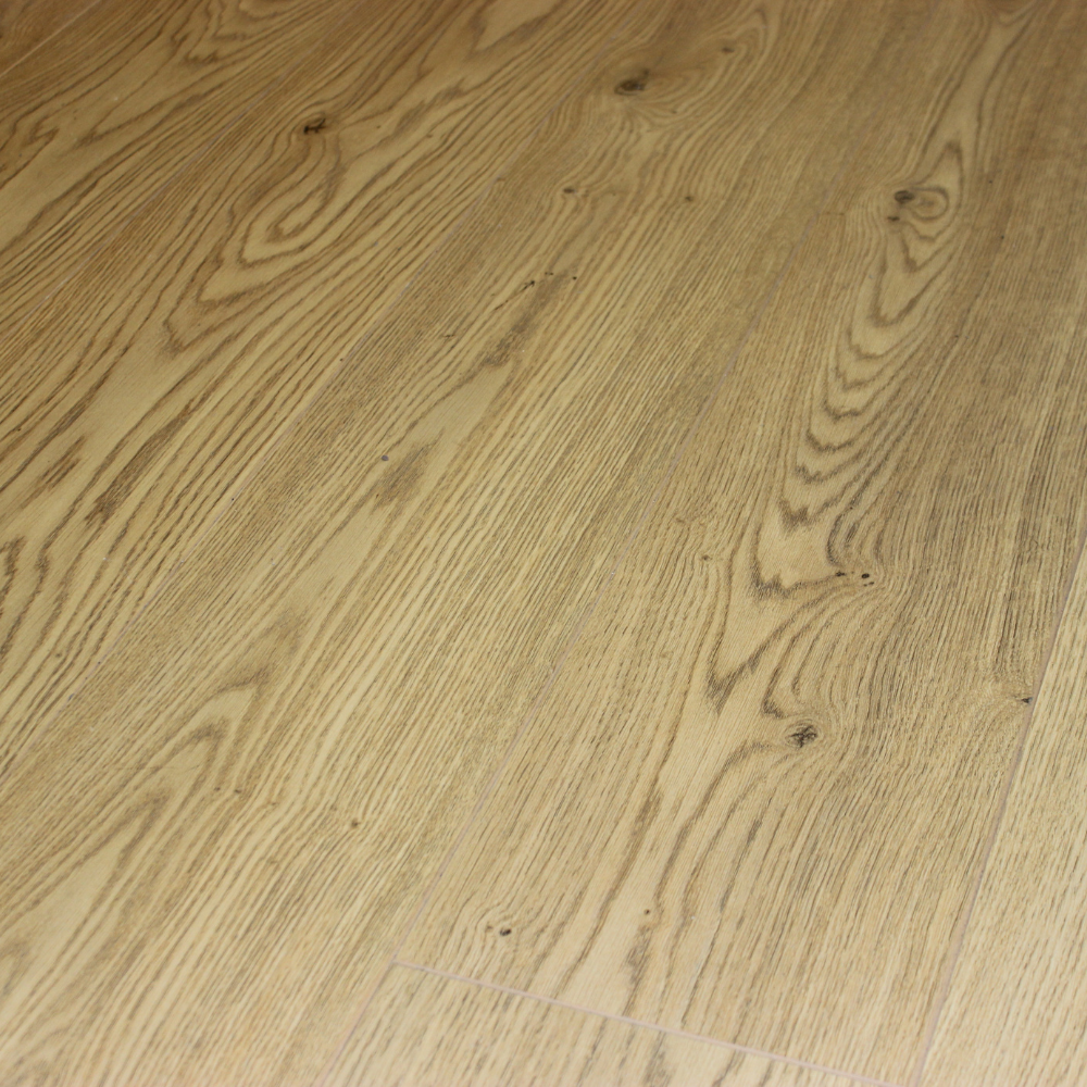 Forester Donard Oak Laminate Wooden Flooring 19 x 126cm