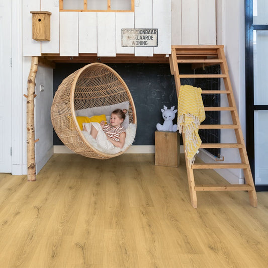 Light Classic Oak Laminate Wooden Flooring 19 x 120cm-Unilin Distribution-Delforno